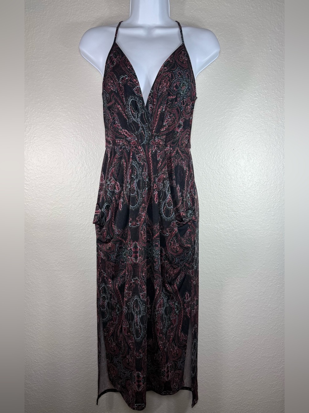 Women’s BCBGeneration Paisley midi Halter dress Size XXS w/pockets side slit